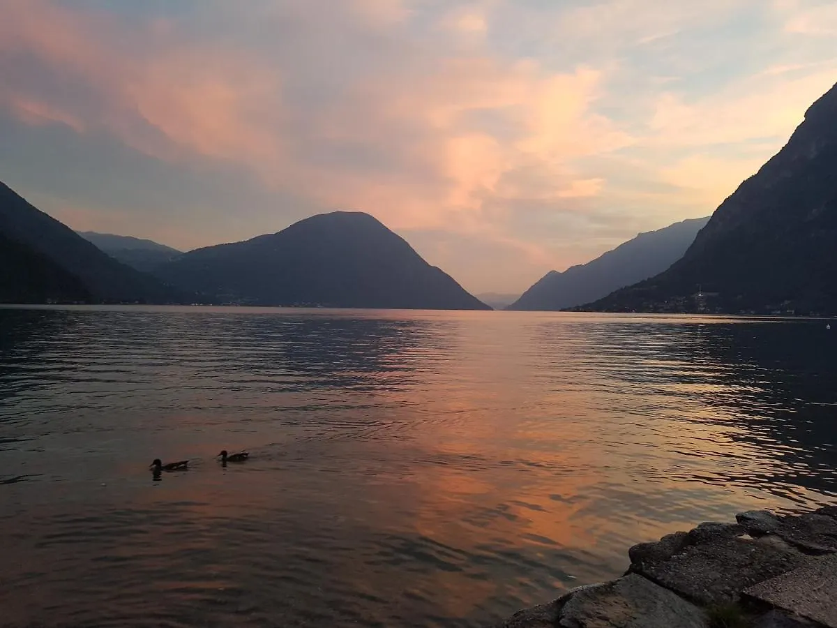 Camping International 18 Porlezza Italie Hotel Campsite