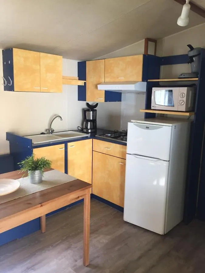 Campsite Camping International 18 Porlezza Italie Hotel